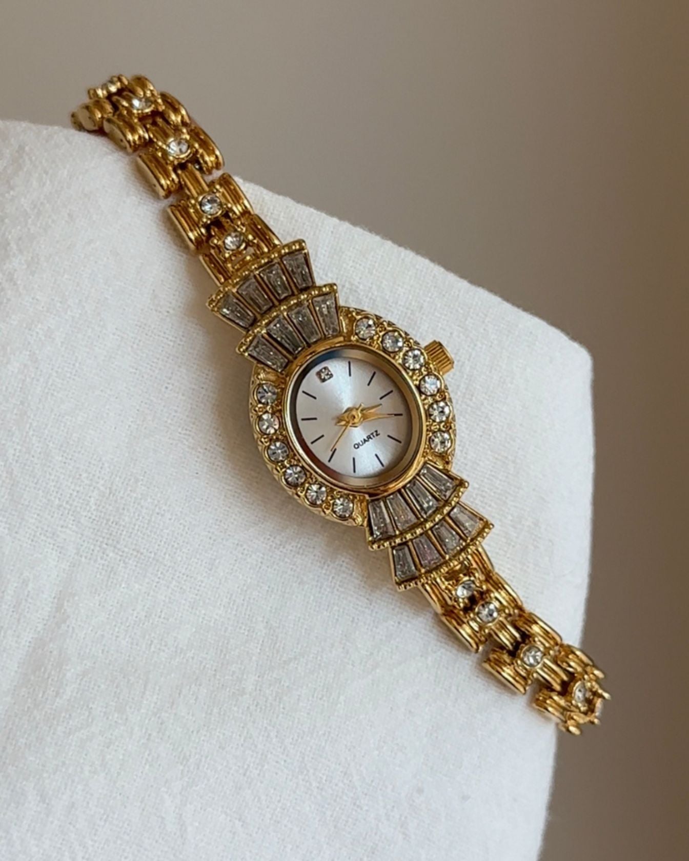 Belle Époque Watch